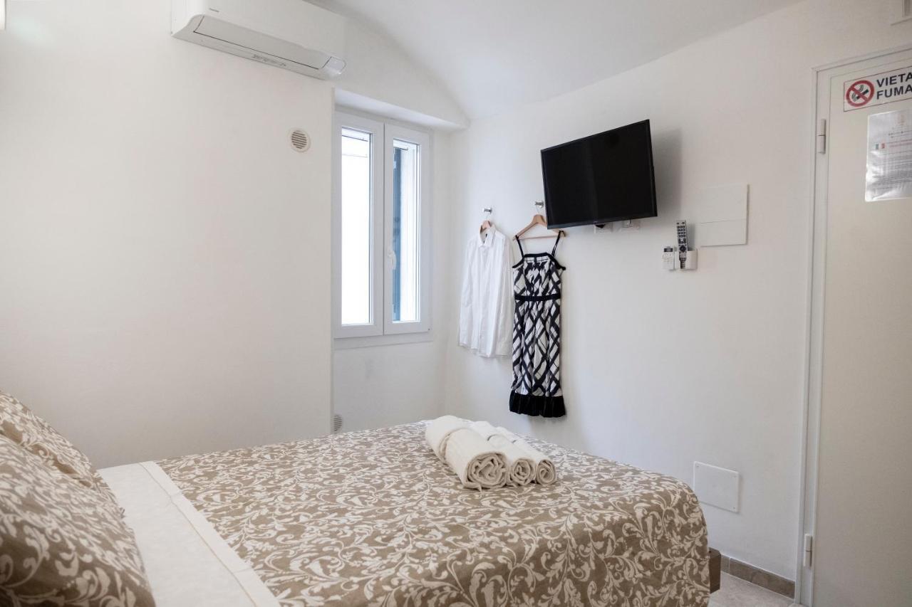 Domus Regina Carmela Apartment Monopoli Luaran gambar